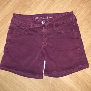 Maroon American eagle shorts